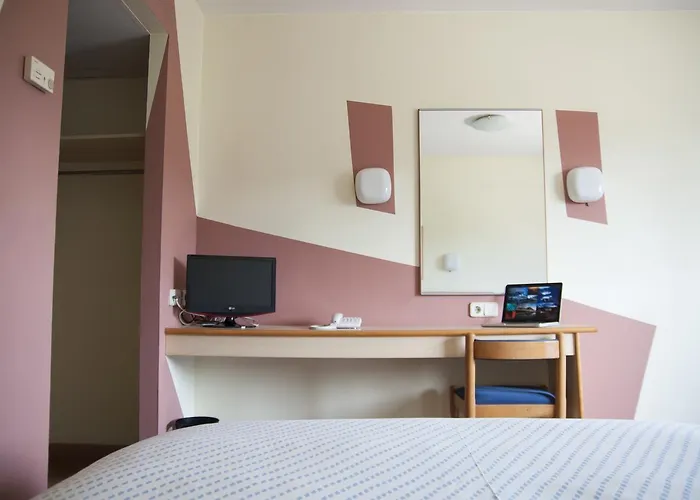 Aragon Hotell La Puebla De Alfinden